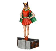 Batman Classics Collection Maquette Classic Batgirl 28 cm